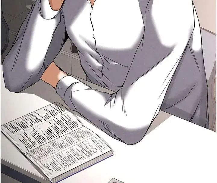 第33話-被強扯絲襪的少女世熙